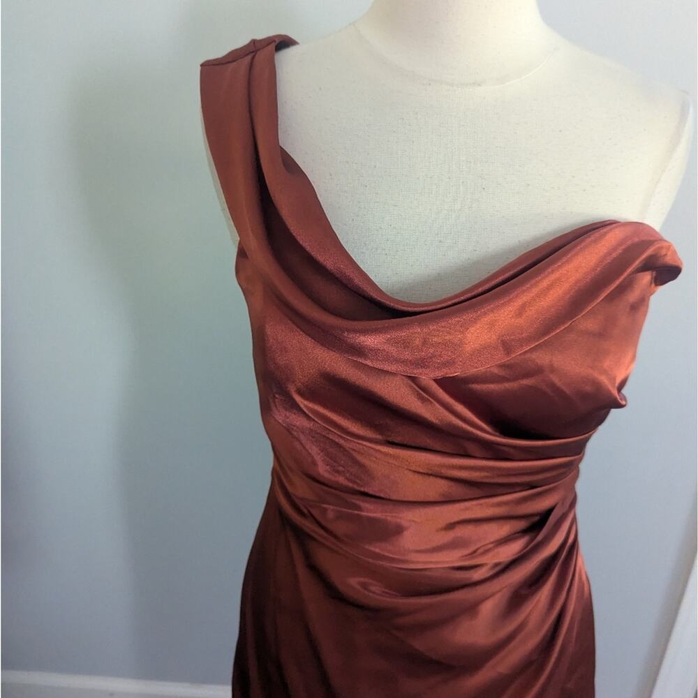 NEW Women's Galina Signature One-Shoulder Charmeuse Sheath Dress Cinnamon 10 - Picture 2 of 9